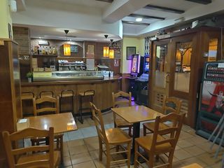 Local Comercial  Carrer del pare ferr�s. Local hosteleria junto al jardin rio turia
