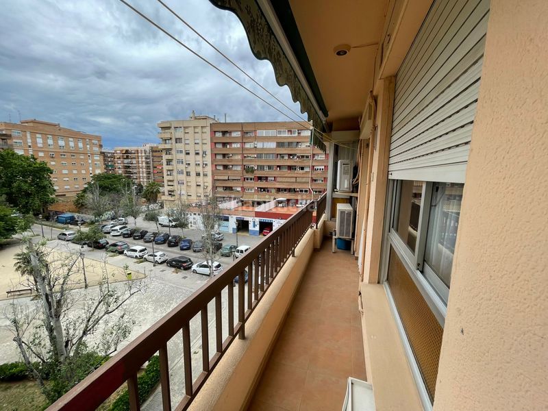 Piso en carrer de fontanars dels alforins 65 piso junto archiduque carlos en Valencia - Imagen 8