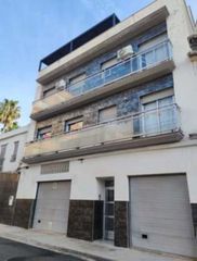 Apartament  Carrer llarg 38. Apartamento en puerto de sagunto