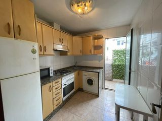 Flat  Carrer de ramon llin. Piso junto el puente de la artes
