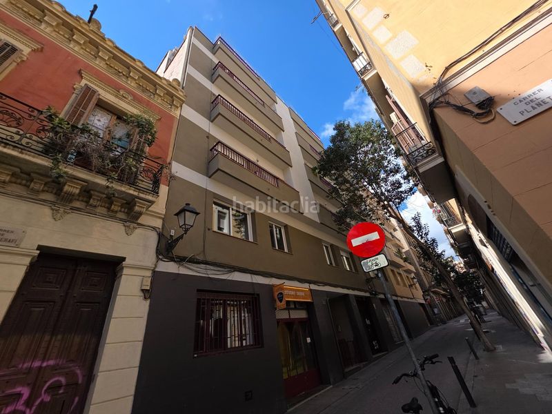 Foto 30e509d9-b97a-4b9c-9b74-7f511328c96e. Pis amb calefacció a Vila de Gràcia Barcelona