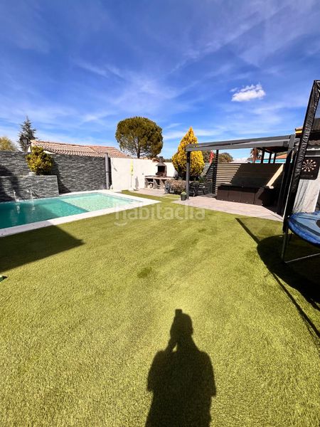 Foto b48f8994-84bf-4a9c-944d-4811b4f57bdf. Casa amb aparcament piscina a Trijueque