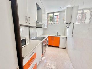 Pis  Calle sierra de pineda. Piso de 3 dormitorios en sierra pineda – madrid