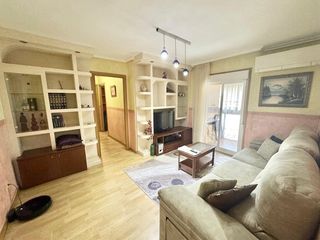 Flat in Calle de San Claudio