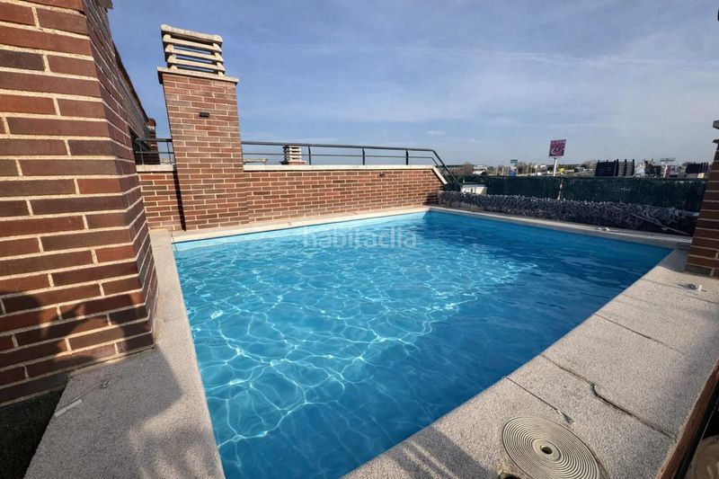 Foto 7dbdf5fc-436e-4faa-a64f-810dc7c5d7cd. Àtic amb calefacció aparcament piscina a Altos del Olivar-El Caracol Valdemoro