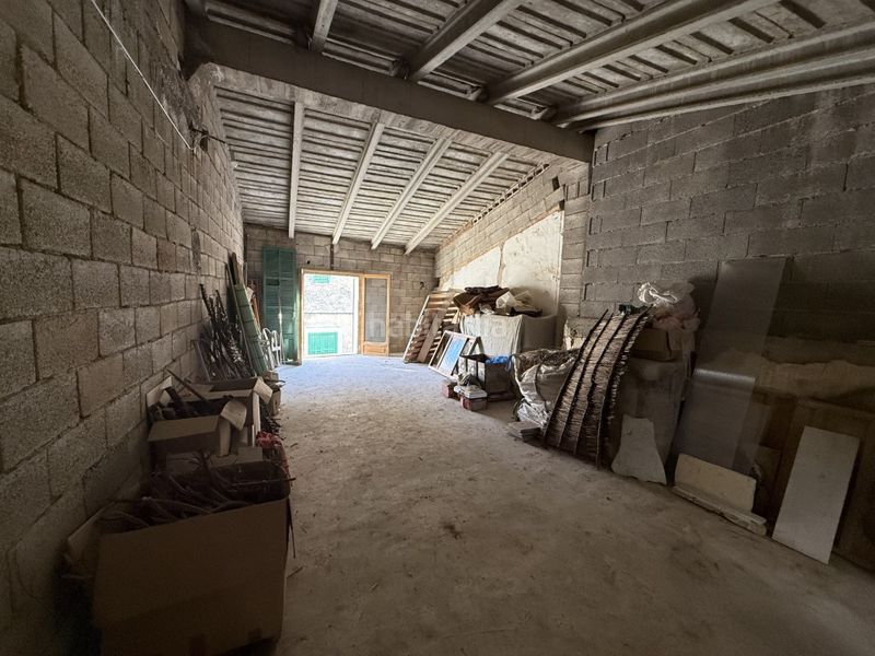 Foto 4106b00a-b673-4e99-92fe-eb095d7b26c6. Casa amb aparcament a Selva