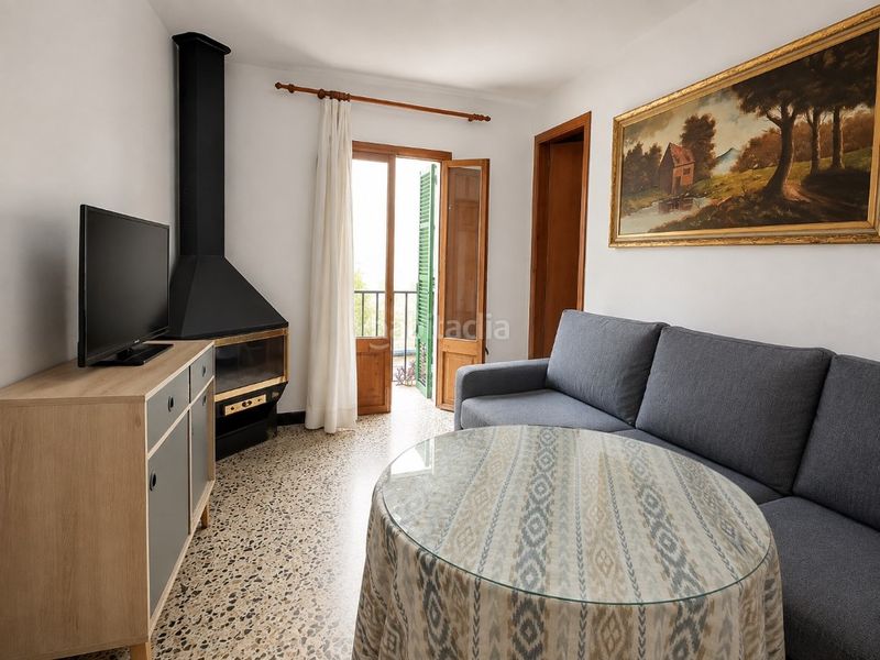 Foto 4a533a4d-f213-4082-97b0-c19058e76b27. Casa amb aparcament a Mancor de la Vall