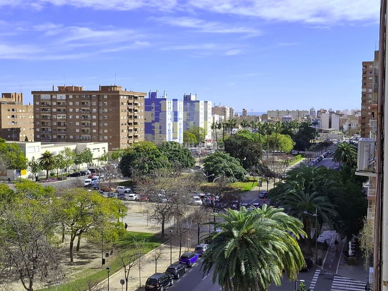 Foto 7eef65bc-a681-4bc2-959a-bd8b9b228c32. Pis a L´Illa Perduda Valencia