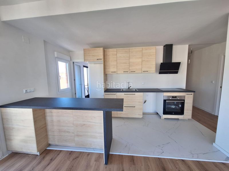 Foto 5eba92b4-e7b8-449d-bd2d-ad17455fa530. Pis a Torrellano Elche / Elx