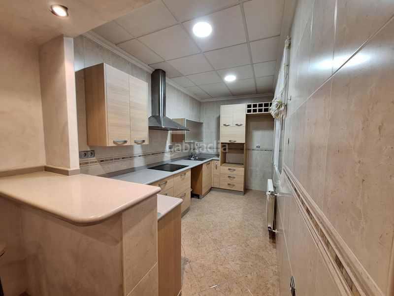 Foto 5b05a4af-ae64-44ca-9598-74220422c441. Casa a Algueña