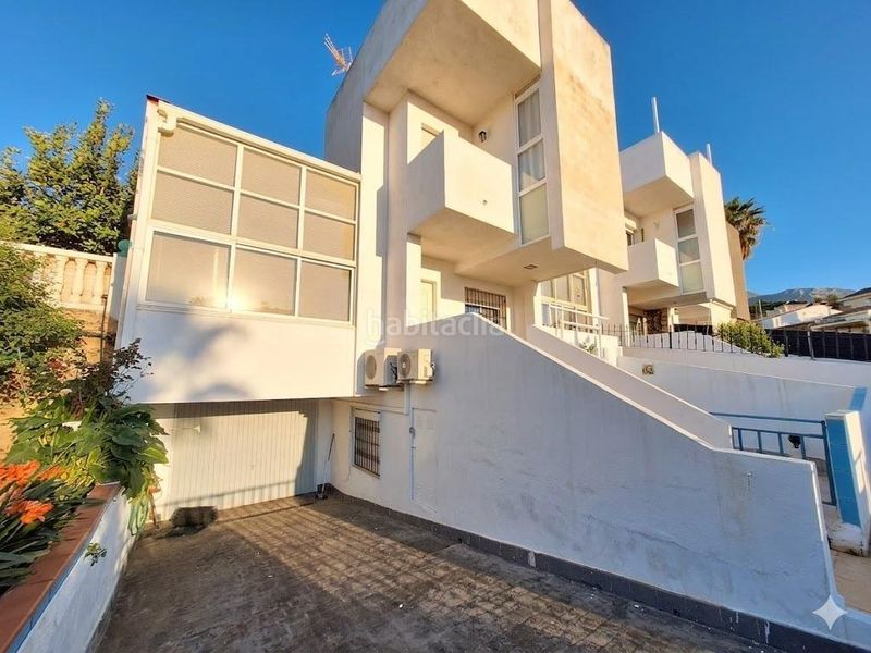 Foto 30fbc233-cb1a-4a66-89dd-1384814372bd. Xalet amb aparcament piscina a Coloma Nucia (la)