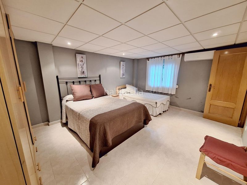 Foto 7ad04f3a-e75e-4cf9-ba84-499ba6186dfb. Xalet amb aparcament piscina a Coloma Nucia (la)