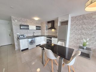 Appartement  Avenida de villajoyosa. Oportunidad apartamento, para entrar a vivir,  con vistas al mar