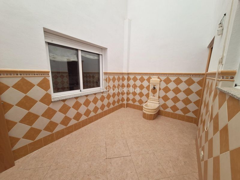 Foto 7c390a56-c90c-464e-a7d8-cb6f72be390e. Casa amb calefacció a Algueña