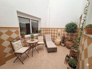 Casa  Calle del ancha. Espectacular y soleada casa, totalmente reformada y con calefacc