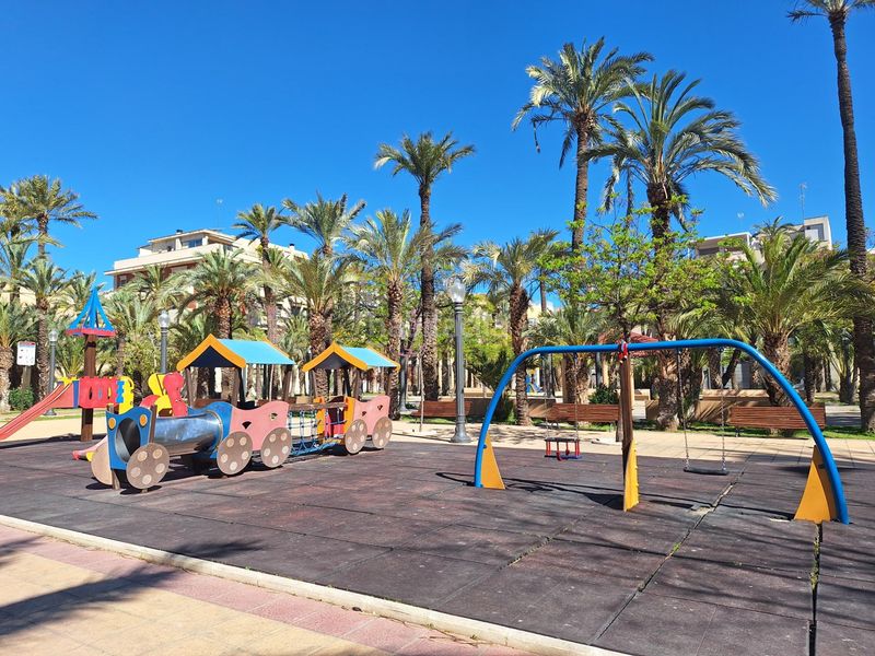 Foto f321ae58-f860-46f9-bb21-5bbdc7b2231b. Flat in Centro Elche / Elx