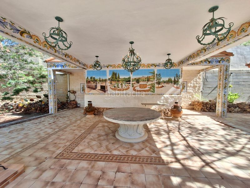 Foto d82ba669-61c1-4e2d-b74f-62393f8fc9a0. Xalet amb calefacció aparcament piscina a Ibi