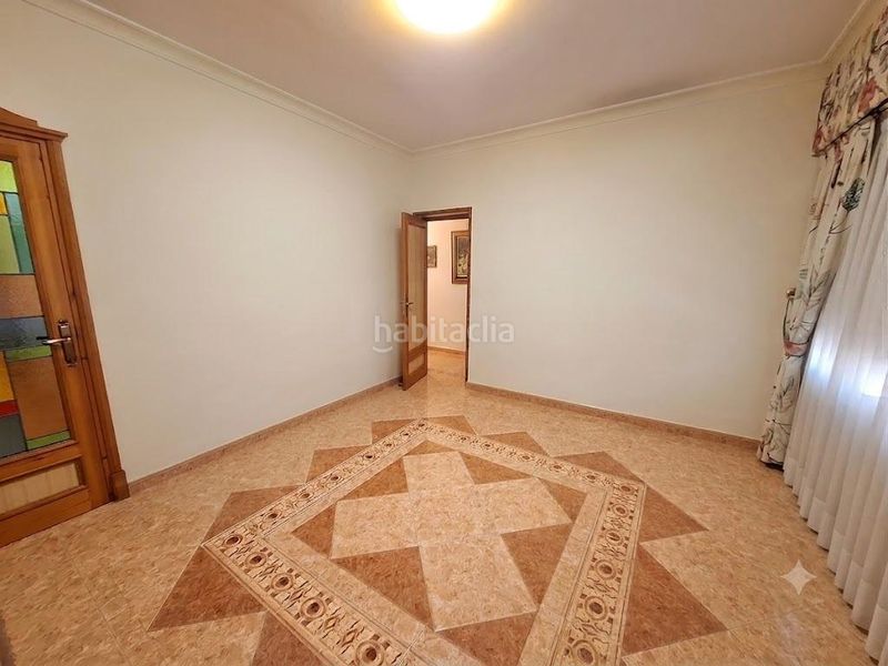 Foto f4679393-32ae-4eff-8623-1caeef056909. Xalet amb calefacció aparcament piscina a Ibi