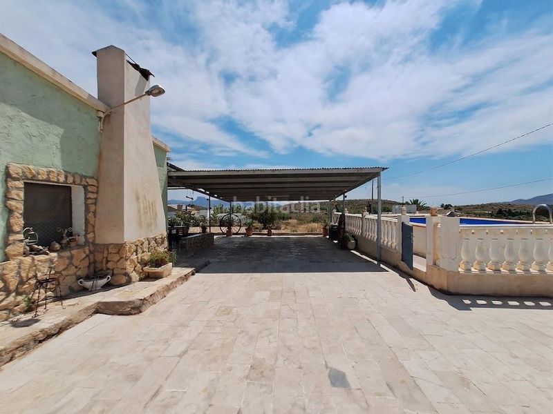Foto 5fa590f3-736e-4616-917e-9136b53aa28d. Xalet amb calefacció aparcament piscina a Monòver