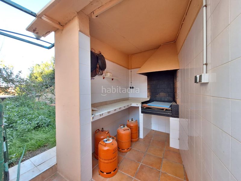 Foto 91ce4389-f569-4d46-9ae7-7cb8d7681cc8. Xalet amb calefacció aparcament piscina a Coloma Nucia (la)