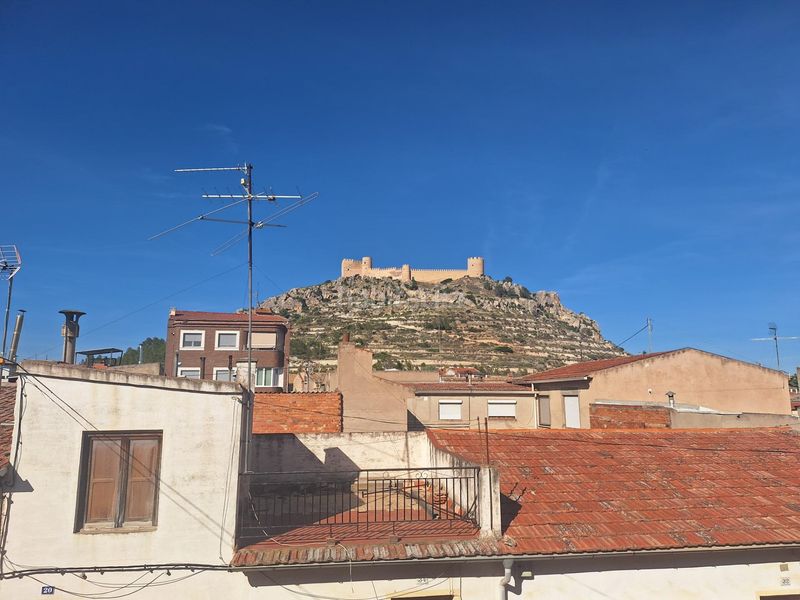 Foto f3910add-9df2-4e8d-9c08-925f412acfd9. Casa amb calefacció aparcament a Castalla