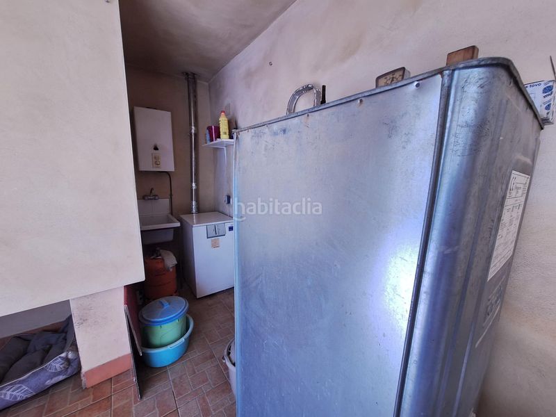 Foto 6cb7587b-fa39-4be1-a0ce-264c5e72f9bf. Casa amb calefacció aparcament a Algueña