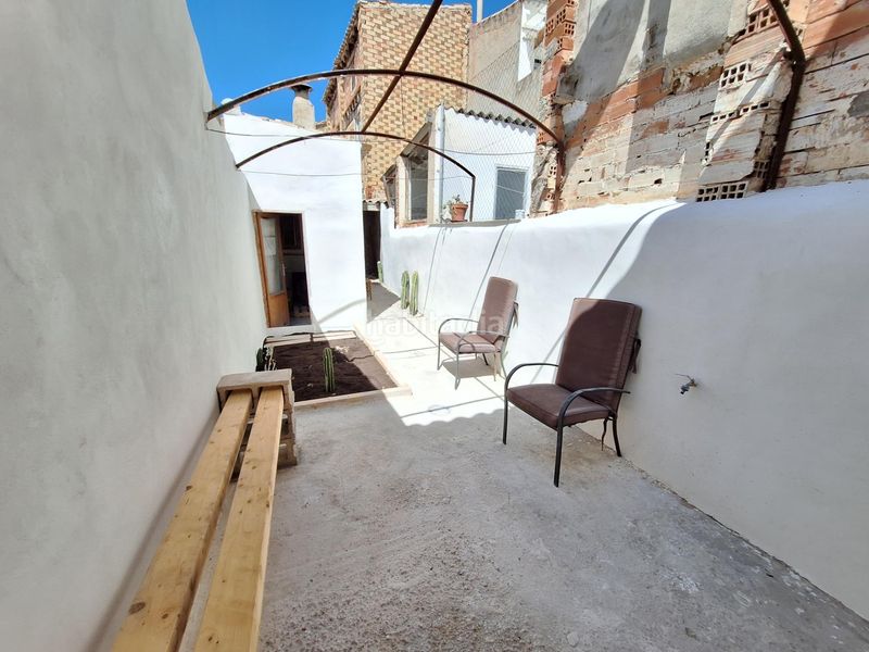 Foto e0f46966-c733-47e4-85f1-3ca12f73312e. Casa a Onil