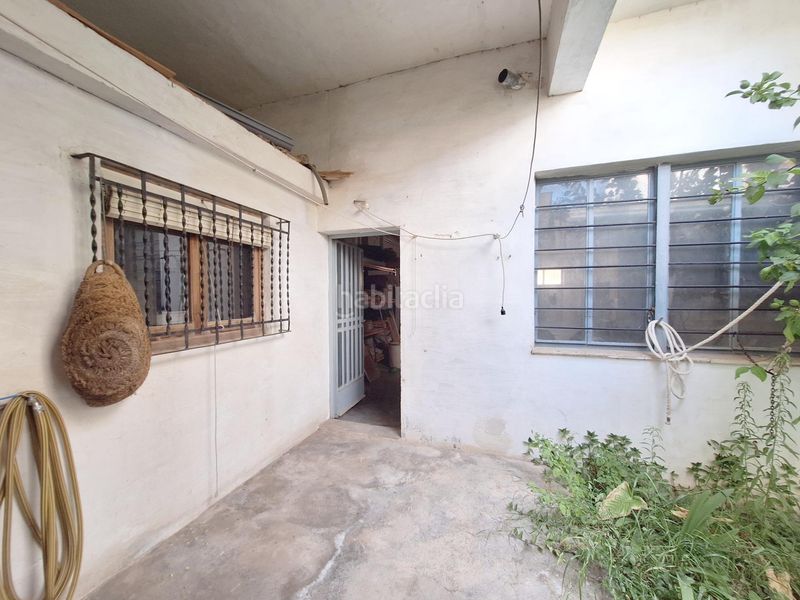 Foto 526e219a-d739-44c5-92fc-ab7fe5a946b2. Edificio  de dos plantas con garaje y múltiples posibilidades de negocio en pleno centro en Castalla