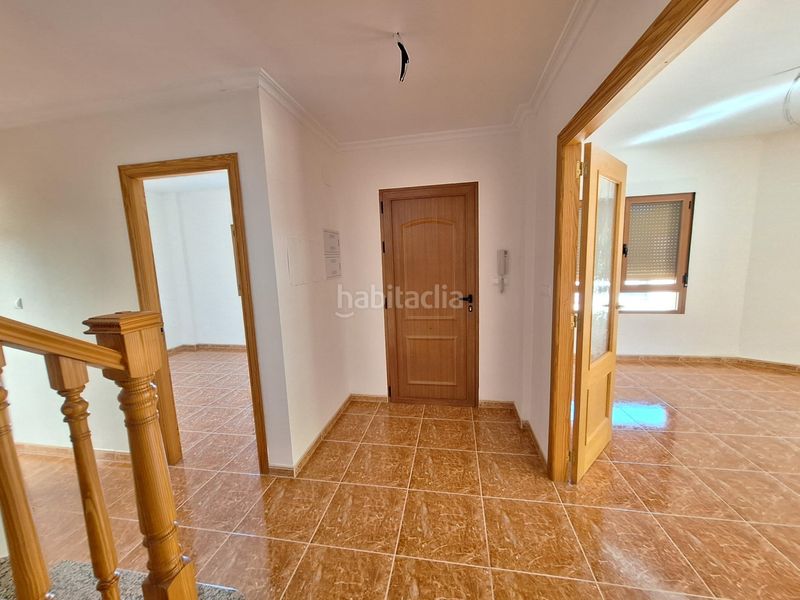 Foto 0793607a-7e1f-4661-ae80-c86a1c4eebb2. Casa adossada amb aparcament a Pinoso