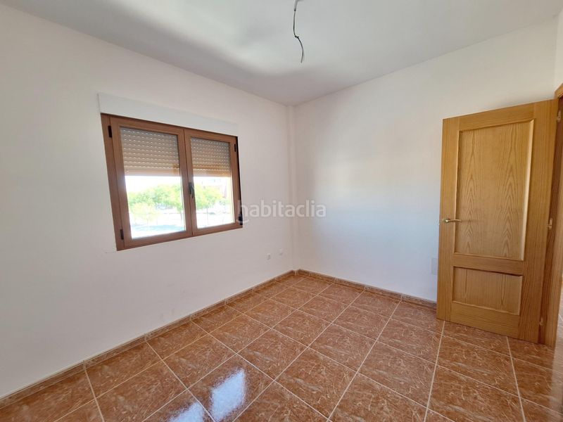 Foto 84bbeb36-2890-486c-a68f-3b49a42b62d0. Casa adossada amb aparcament a Pinoso