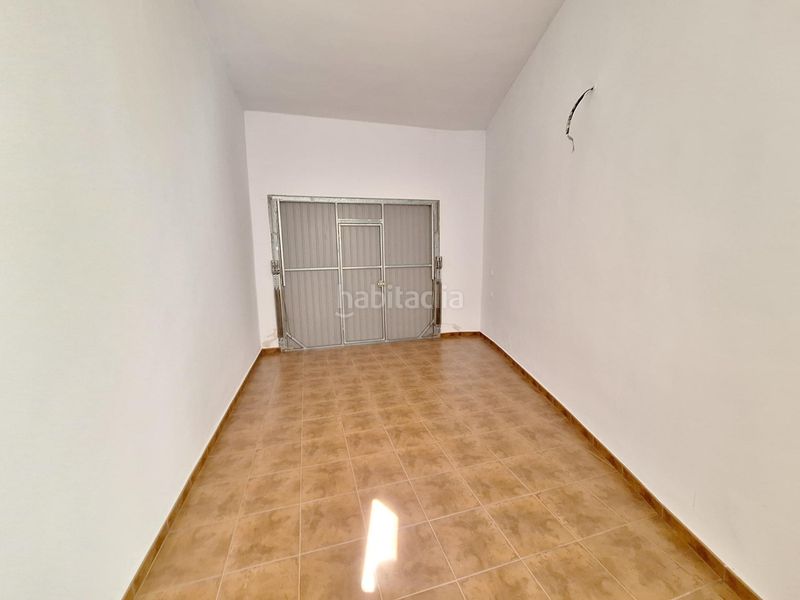 Foto ab1034ac-466e-4b2d-8980-673fb787a1b4. Casa adossada amb aparcament a Pinoso