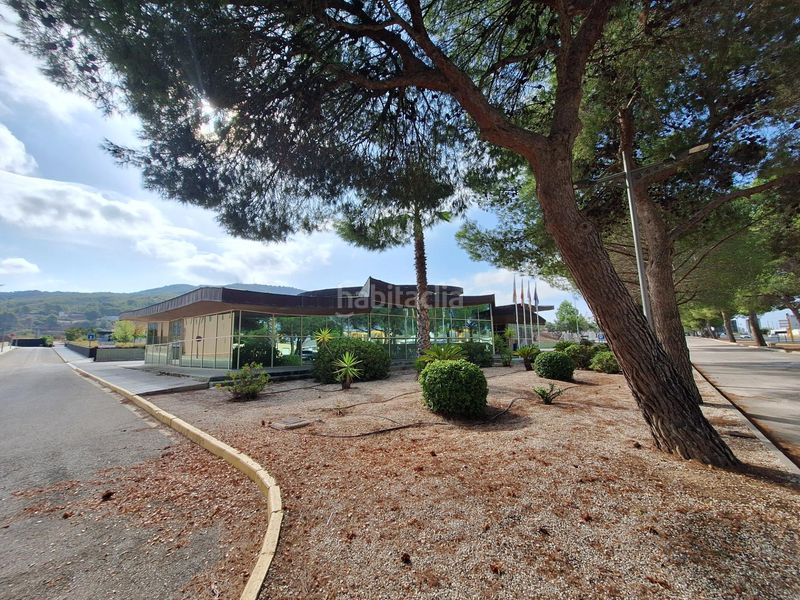 Foto c73afc96-7e81-48bf-9c0a-071bbae821cb. Casa adossada amb aparcament a Pinoso