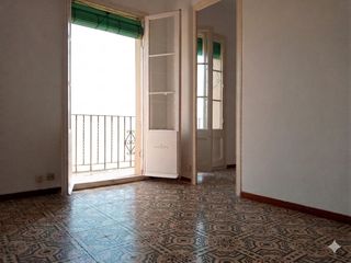 Affitto Appartamento in Poblenou. Ideal para estudiantes.