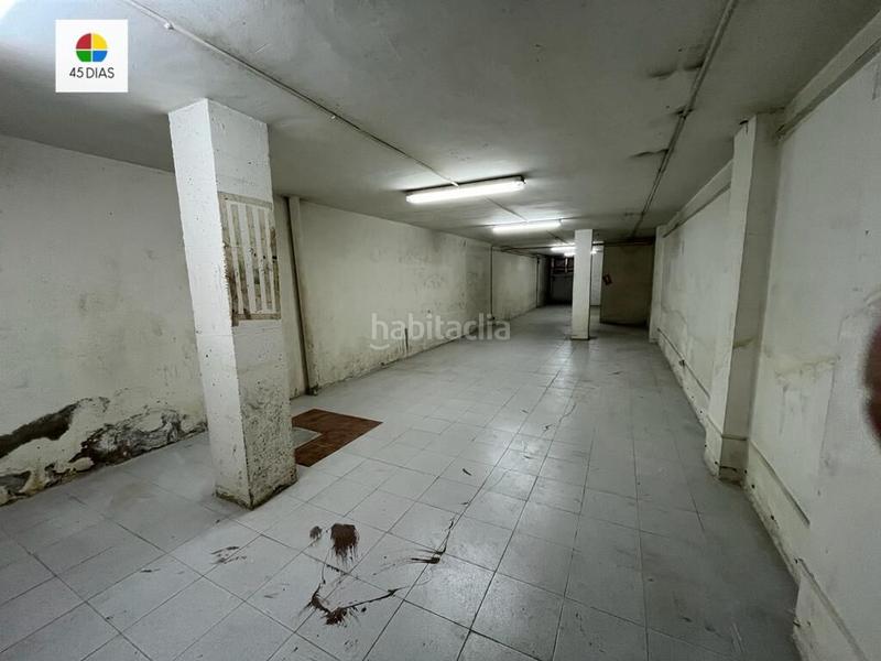 Foto 34c676ca-d498-4ba3-bc62-914ec49b2501. Business premise in Centre Ripollet