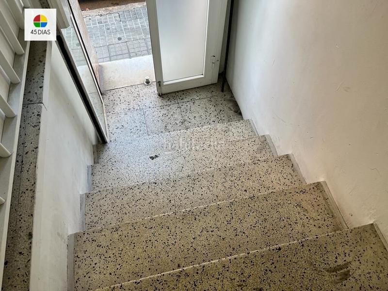 Foto c73de2a8-a5f7-4835-82b1-6c6e7614c87a. Business premise in Centre Ripollet