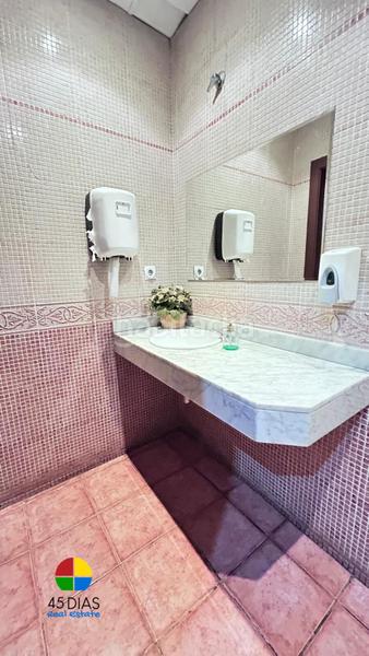 Foto dece7d21-a756-4f2f-981e-4576e0c67287. Local commercial dans Zona Industrial Ripollet