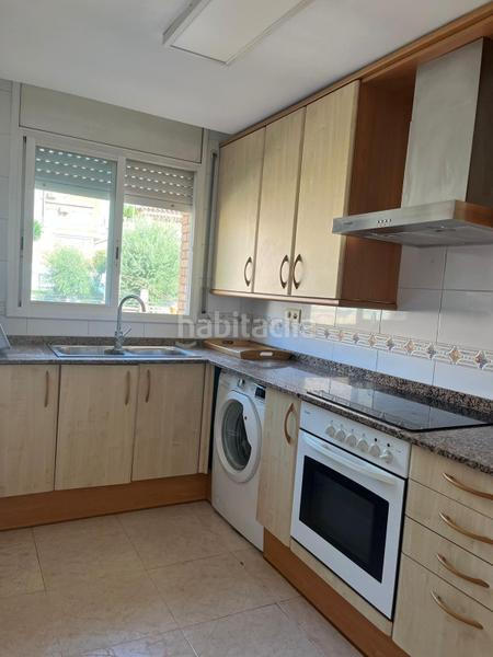 Foto 2bead2c4-d26c-4a48-8c28-b891edc1da4d. Rent ground floor with heating parking in Ca n´Oriol Rubí