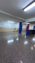 Local Comercial a Centre. Local en venta en el centro de ripollet junto rambla sant jordi