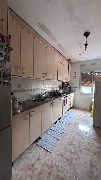 Foto a4bef04b-4e46-42c2-816a-5b0bcddae7f1. Casa amb aparcament a Vacarisses