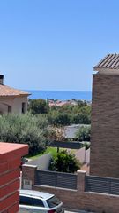 Casa en Ciutat jardí Bonanova. Casa con 5 habitaciones, jardín, gran garaje y vistas al mar en