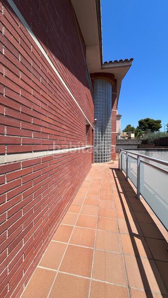 Foto ca353680-dcda-4511-857d-91f6214baefd. Casa amb calefacció aparcament a Ciutat jardí Bonanova Calafell
