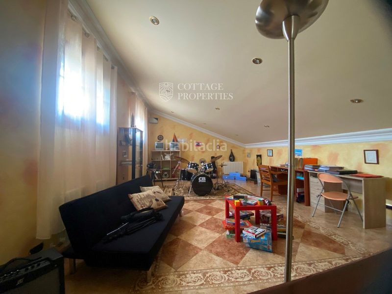 Foto 59391dd4-0eae-469b-a153-73d3f4d5b7fd. Masia a la jonquer a Agullana
