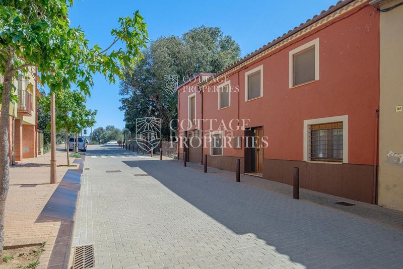 Foto 77658675-3202-4fe8-b70e-ae2bd7522d18. Casa amb calefacció aparcament piscina a Forallac