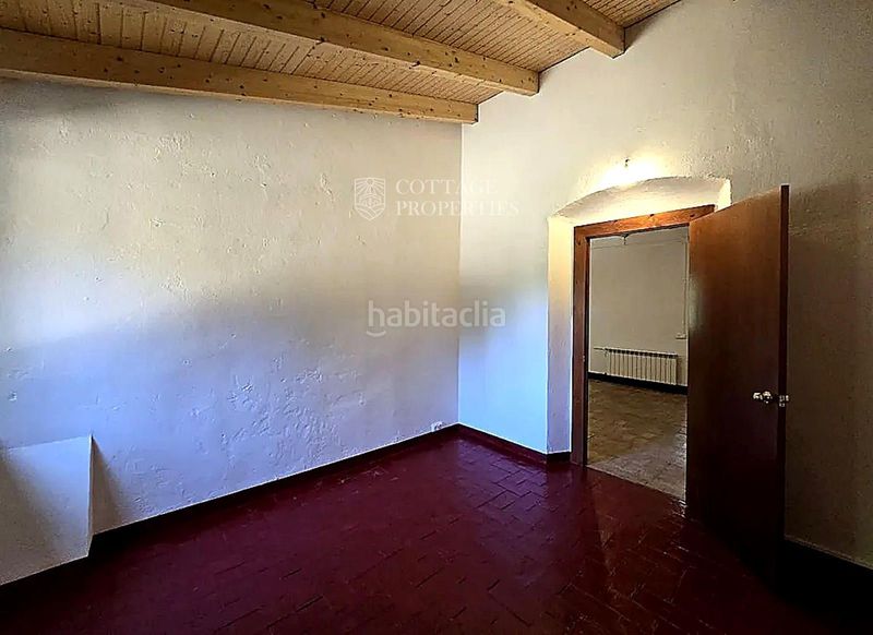 Foto 0a22cce9-556c-4405-ac68-690b853c17cf. Masia amb calefacció aparcament a Sant Gregori