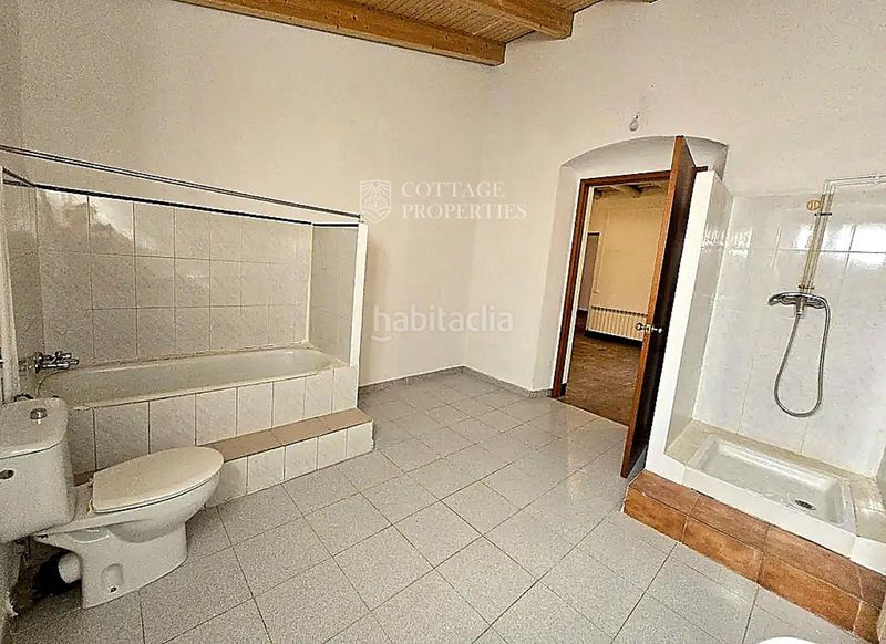 Foto b59adda4-0469-48b8-a406-3f8615dead6f. Masia amb calefacció aparcament a Sant Gregori