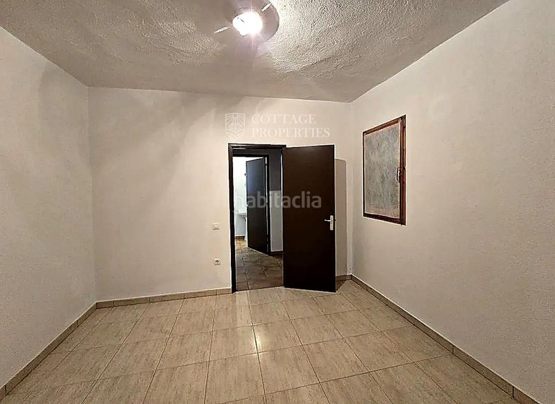 Foto f697f153-99e3-4118-883b-166a33a94f57. Masia amb calefacció aparcament a Sant Gregori