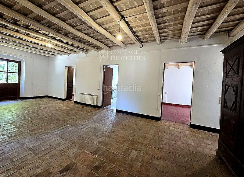 Foto fdab77b2-ed9d-407b-a495-67eba3c7799a. Masia amb calefacció aparcament a Sant Gregori