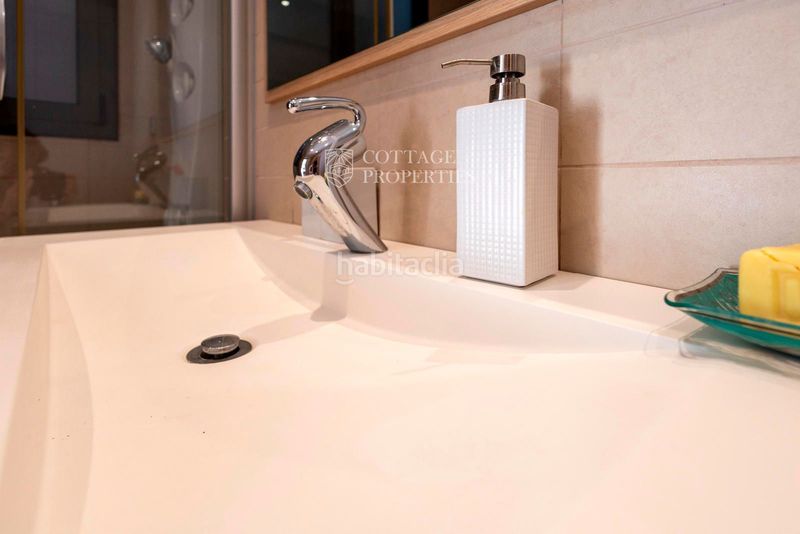 Foto 042e7528-c7ff-4b0e-bf9b-9009fce1d9b2. Casa amb calefacció aparcament piscina a Canyelles Lloret de Mar