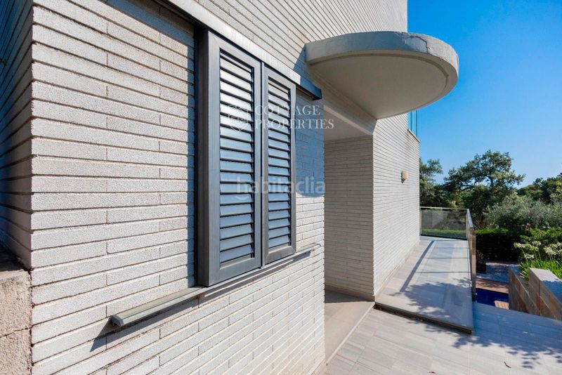 Foto 39acbd62-ef82-48ab-9426-60559e002004. Casa amb calefacció aparcament piscina a Canyelles Lloret de Mar