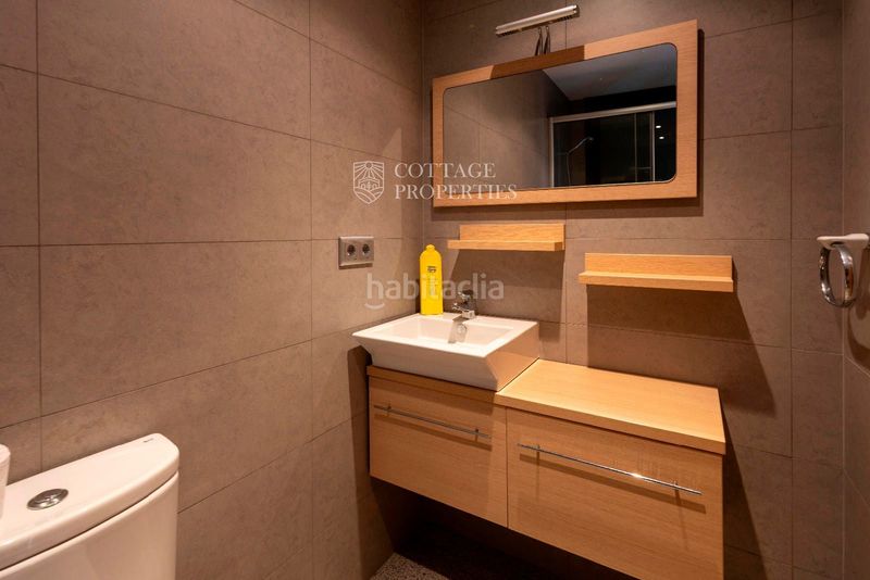 Foto 4d68c4b4-bafb-44b7-bb35-18ce76d35d5c. Casa amb calefacció aparcament piscina a Canyelles Lloret de Mar